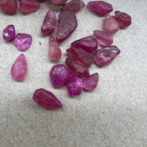 Gemstone De stash Sale - Raw pink sapphire crystals by Tamara Gomez