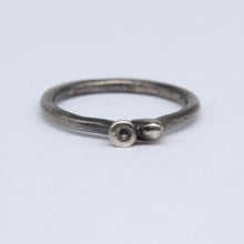 Load image into Gallery viewer, Dot and circle ring in blackened sterling silver by Tamara Gomez 3