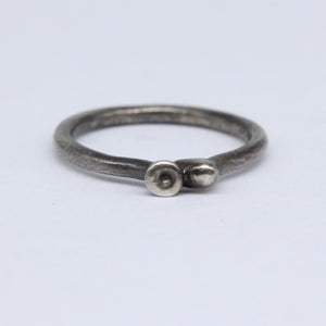 Dot and circle ring in blackened sterling silver by Tamara Gomez 3
