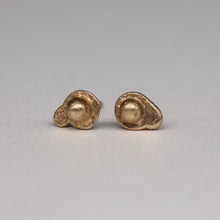 Load image into Gallery viewer, Sculptural Gold Stud Earrings