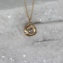 Load image into Gallery viewer, Rough diamond pendant necklace in yellow gold