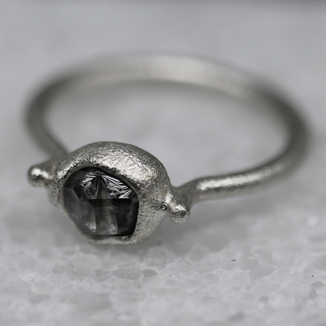 Molten Set Rough Diamond Ring in Silver – Signature Design