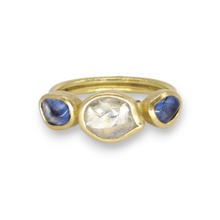 Load image into Gallery viewer, Tamara gomez Bespoke rough diamond and Ceylon sapphire ring in 18ct yellow gold