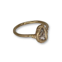 Load image into Gallery viewer, Tamara Gomez Sculpted rough diamond ring in yellow gold 