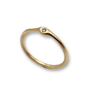 Tamara Gomez Slim pebble diamond set ring in yellow gold