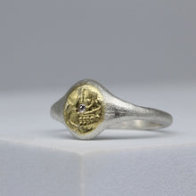 Load image into Gallery viewer, Tamara Gomez TGR32 Handcrafted Fanam Signet Ring in Sterling Silver and Gold with Rose Cut White Diamond 4