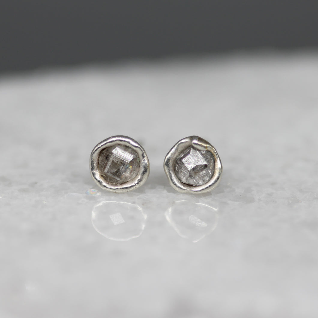 Rough diamond stud earrings in softly sculpted sterling silver, featuring 0.5ct lab grown rough diamonds handcrafted in London by Tamara Gomez.