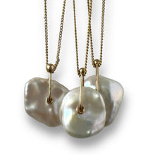 Load image into Gallery viewer, Keshi pearl Sequin pendant necklace handcrafted in solid 9ct yellow gold by Tamara Gomez