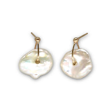 Load image into Gallery viewer, 9ct yellow gold Sequin stud earrings with irregular Keshi pearls
Handcrafted Keshi pearl stud earrings in solid 9ct yellow gold