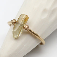 Load image into Gallery viewer, Abacus ring in yellow gold with yellow sapphire