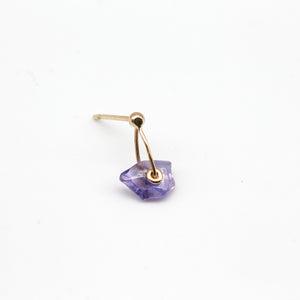 Single purple sapphire crystal earring in yellow gold