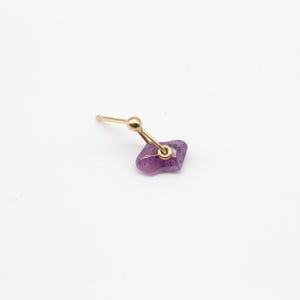 Single pink sapphire crystal earring in yellow gold