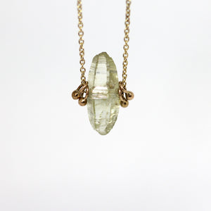 5.24ct yellow sapphire crystal pendant in yellow gold