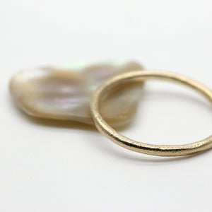 9ct yellow gold wedding ring 1.5mm wide by Tamara Gomez