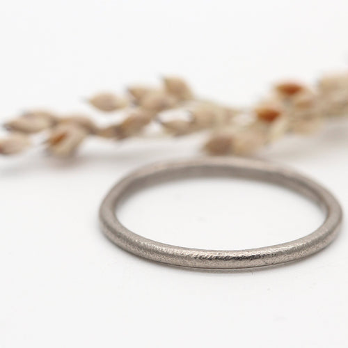 18ct white gold wedding ring 1.5mm wide by Tamara Gomez